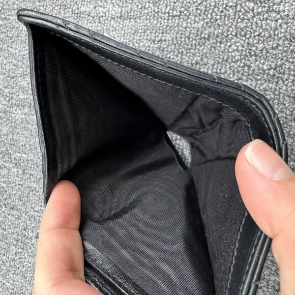 GUCCI GG Marmont Leather Bifold Wallet 235-031425 - Picture 12 of 14